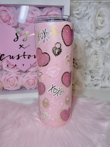 *RTS* 🩷XOXO hearts and locket Tumbler🎀