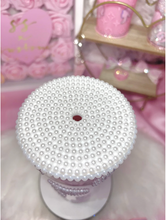 Load image into Gallery viewer, *RTS* 24oz Acrylic Tumbler with LUXE pearls
